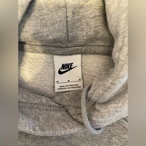 grey nike hoodie size M